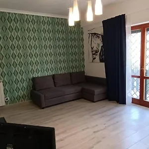 Di Zeno Roma